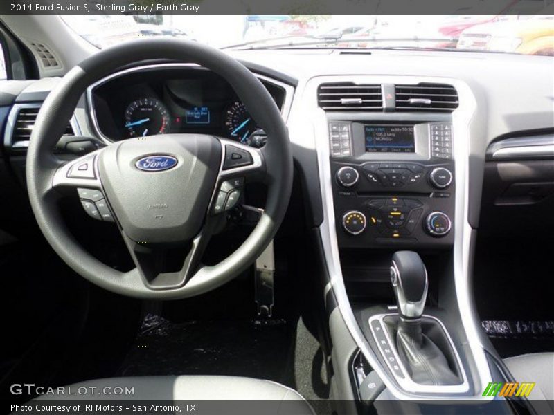 Dashboard of 2014 Fusion S