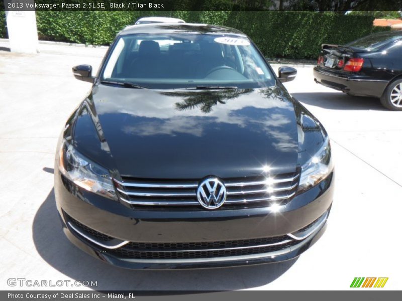 Black / Titan Black 2013 Volkswagen Passat 2.5L SE