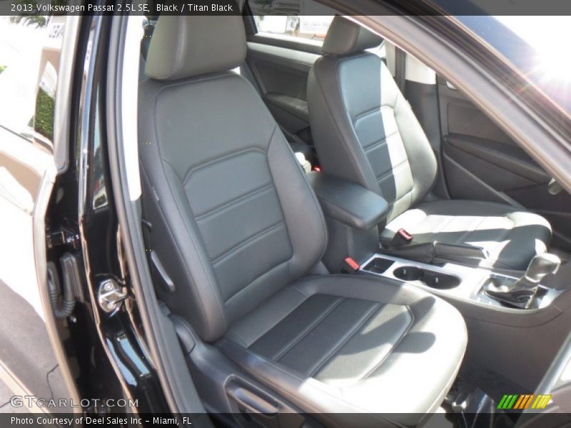 Black / Titan Black 2013 Volkswagen Passat 2.5L SE