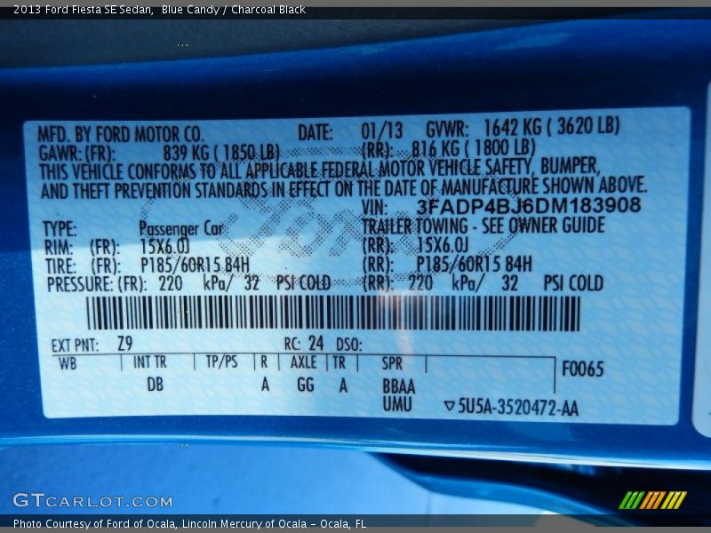 Blue Candy / Charcoal Black 2013 Ford Fiesta SE Sedan