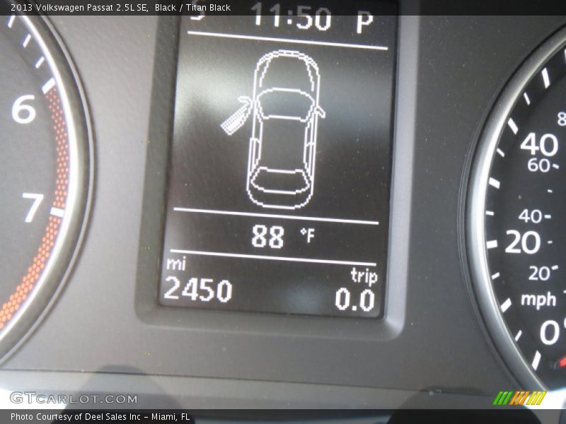 Black / Titan Black 2013 Volkswagen Passat 2.5L SE