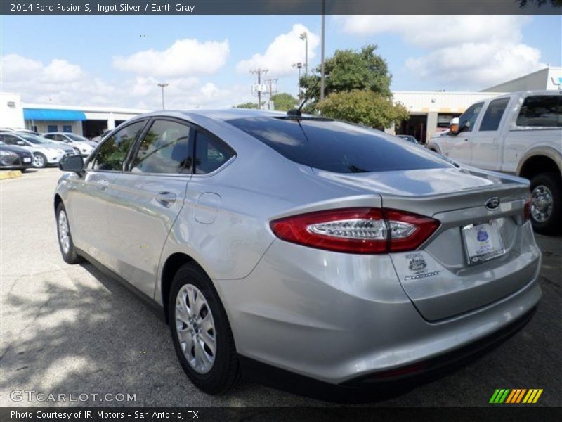 Ingot Silver / Earth Gray 2014 Ford Fusion S