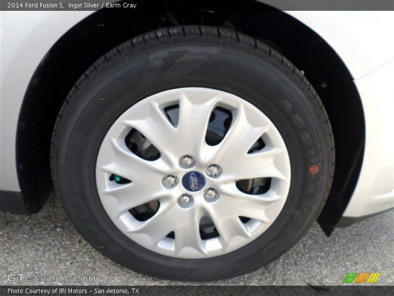  2014 Fusion S Wheel