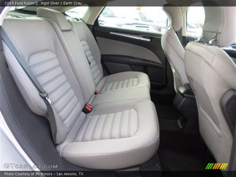 Ingot Silver / Earth Gray 2014 Ford Fusion S