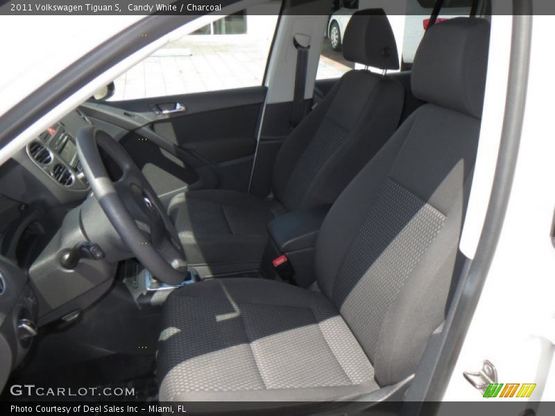 Candy White / Charcoal 2011 Volkswagen Tiguan S