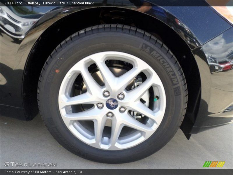  2014 Fusion SE Wheel