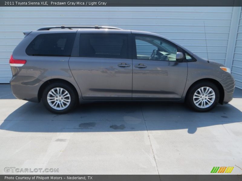 Predawn Gray Mica / Light Gray 2011 Toyota Sienna XLE