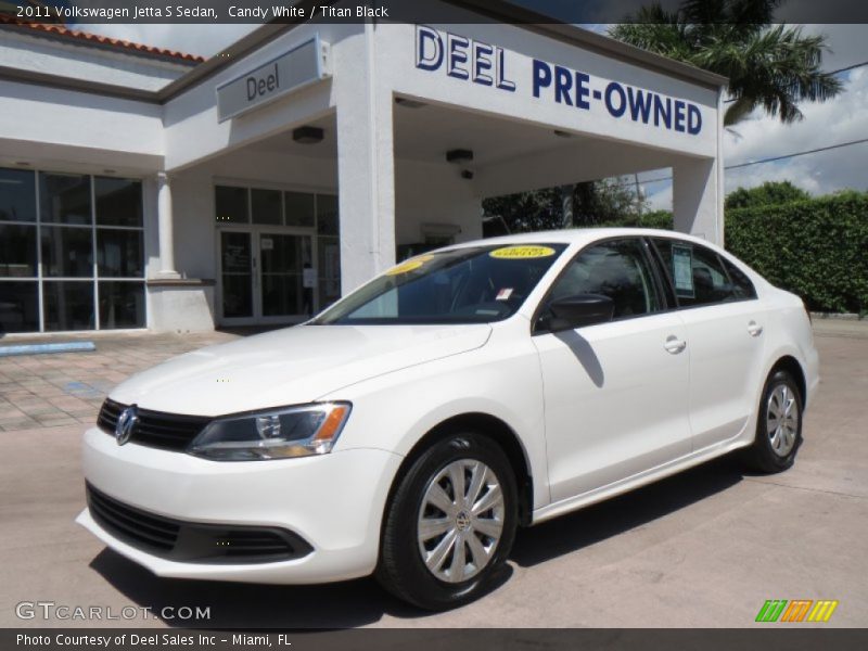 Candy White / Titan Black 2011 Volkswagen Jetta S Sedan