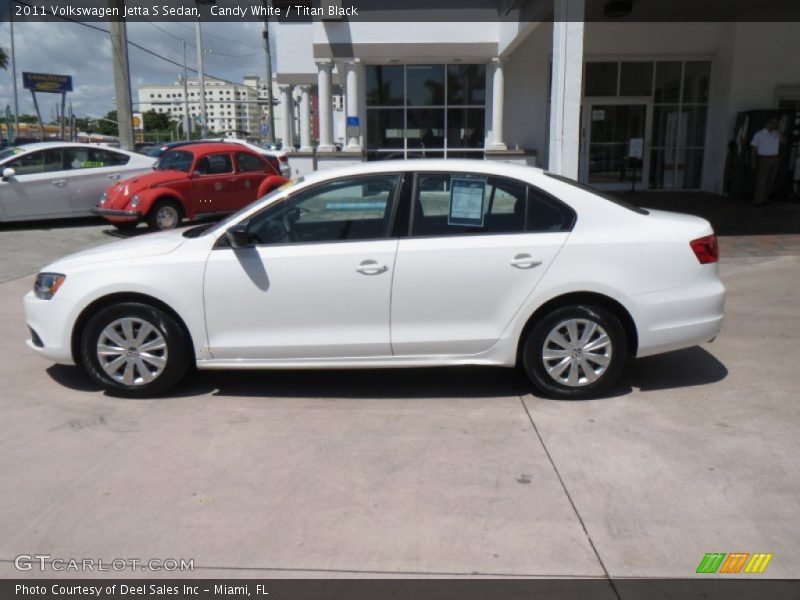 Candy White / Titan Black 2011 Volkswagen Jetta S Sedan