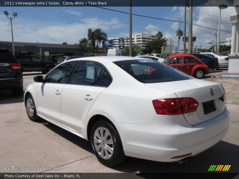 Candy White / Titan Black 2011 Volkswagen Jetta S Sedan