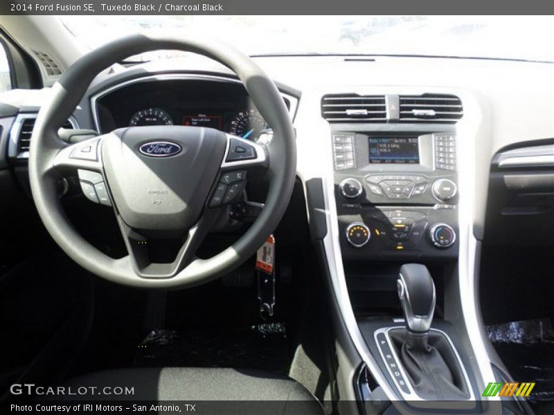Tuxedo Black / Charcoal Black 2014 Ford Fusion SE