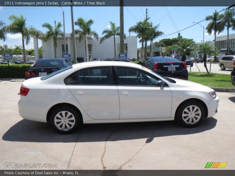 Candy White / Titan Black 2011 Volkswagen Jetta S Sedan