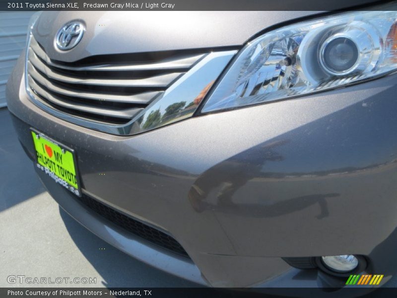 Predawn Gray Mica / Light Gray 2011 Toyota Sienna XLE