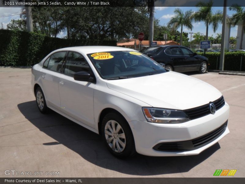 Candy White / Titan Black 2011 Volkswagen Jetta S Sedan