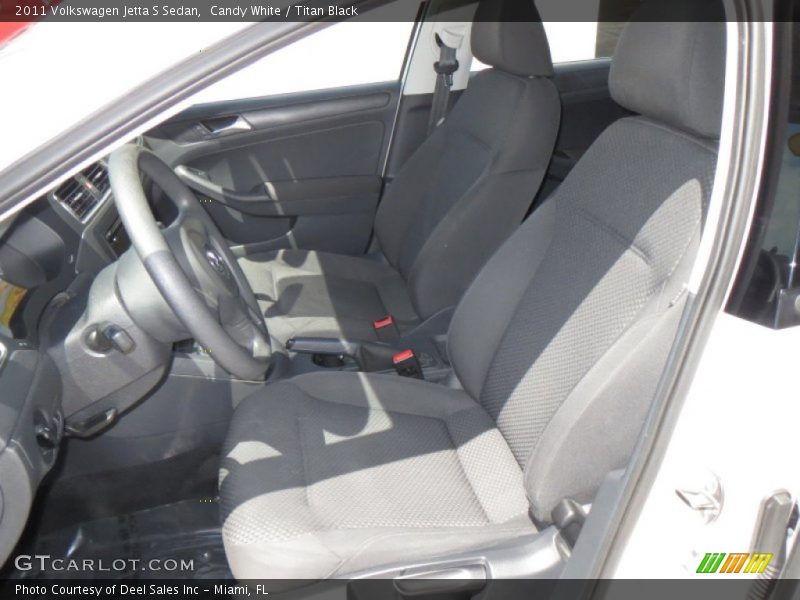 Candy White / Titan Black 2011 Volkswagen Jetta S Sedan