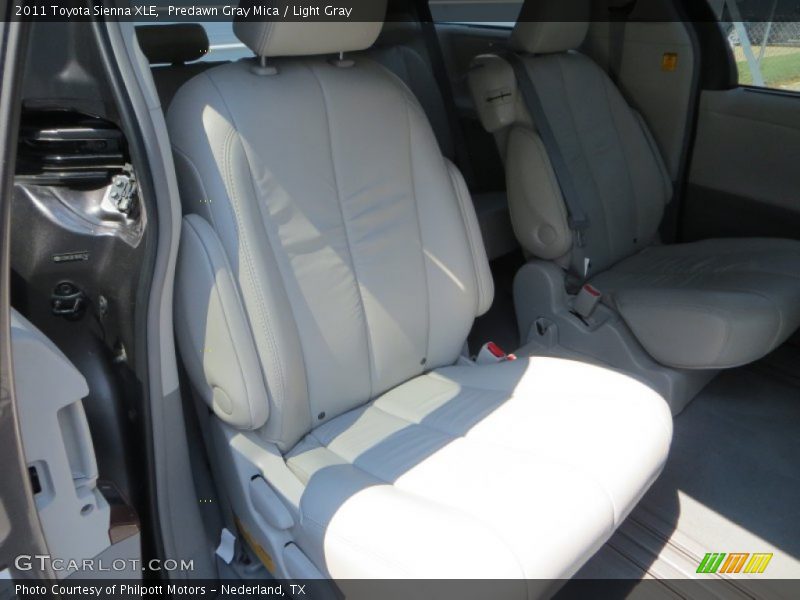 Predawn Gray Mica / Light Gray 2011 Toyota Sienna XLE