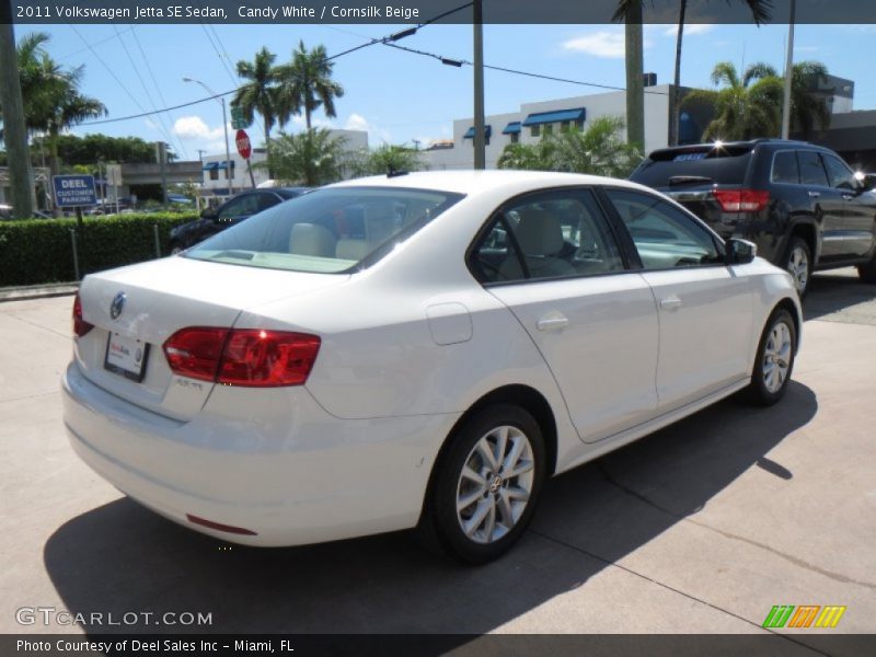 Candy White / Cornsilk Beige 2011 Volkswagen Jetta SE Sedan