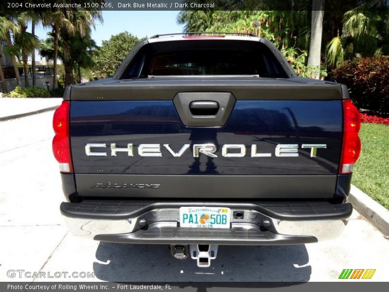 Dark Blue Metallic / Dark Charcoal 2004 Chevrolet Avalanche 1500 Z66