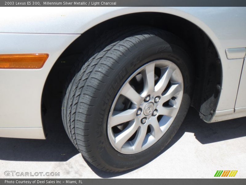Millennium Silver Metallic / Light Charcoal 2003 Lexus ES 300