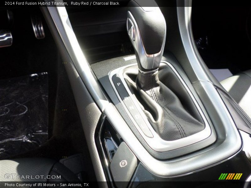  2014 Fusion Hybrid Titanium eCVT Automatic Shifter