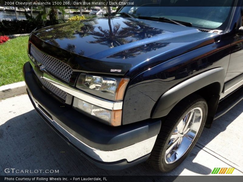 Dark Blue Metallic / Dark Charcoal 2004 Chevrolet Avalanche 1500 Z66