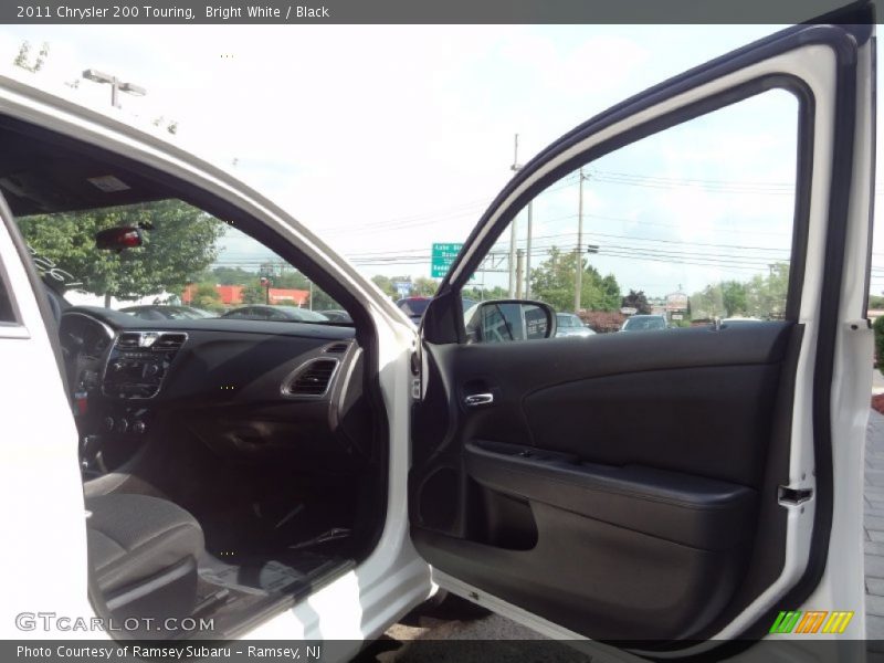 Bright White / Black 2011 Chrysler 200 Touring