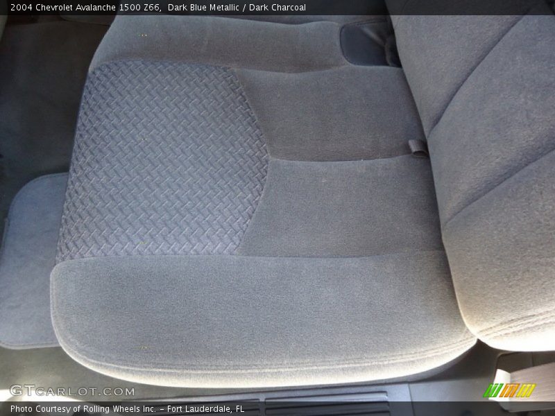 Dark Blue Metallic / Dark Charcoal 2004 Chevrolet Avalanche 1500 Z66