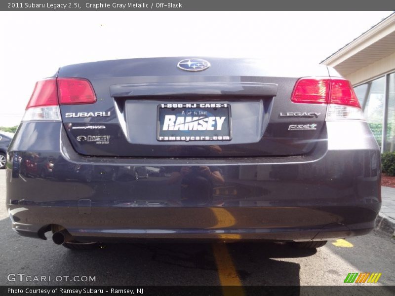 Graphite Gray Metallic / Off-Black 2011 Subaru Legacy 2.5i