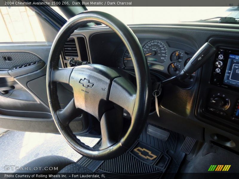 Dark Blue Metallic / Dark Charcoal 2004 Chevrolet Avalanche 1500 Z66