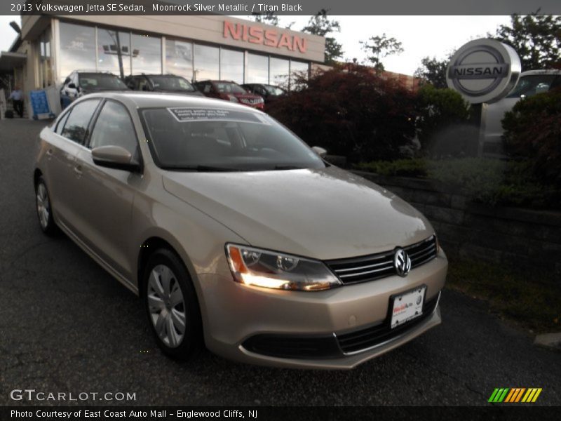 Moonrock Silver Metallic / Titan Black 2013 Volkswagen Jetta SE Sedan