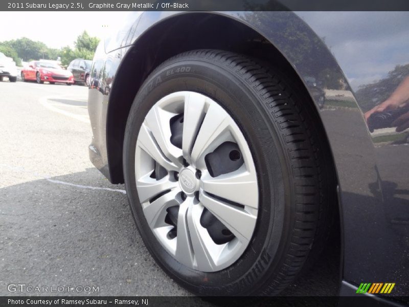 Graphite Gray Metallic / Off-Black 2011 Subaru Legacy 2.5i