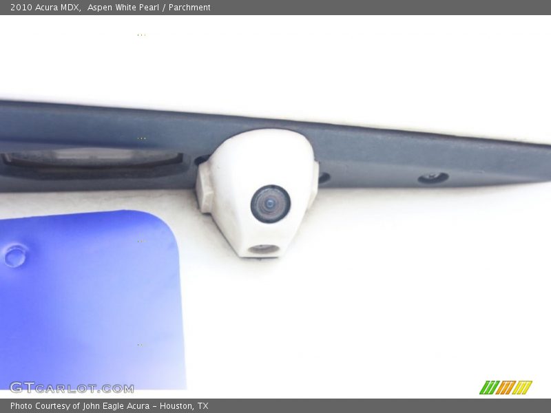 Aspen White Pearl / Parchment 2010 Acura MDX