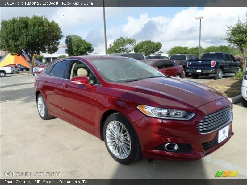 Ruby Red / Dune 2014 Ford Fusion SE EcoBoost