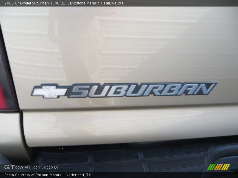 Sandstone Metallic / Tan/Neutral 2005 Chevrolet Suburban 1500 LS