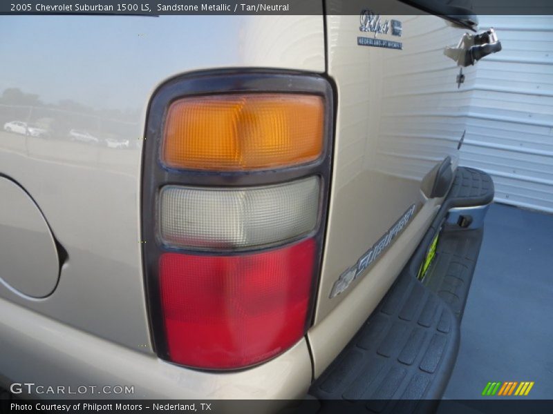 Sandstone Metallic / Tan/Neutral 2005 Chevrolet Suburban 1500 LS