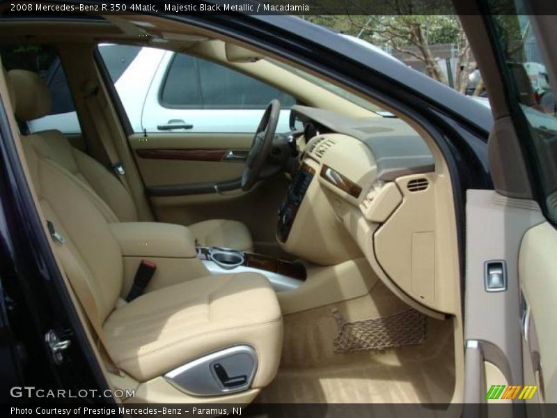 Majestic Black Metallic / Macadamia 2008 Mercedes-Benz R 350 4Matic