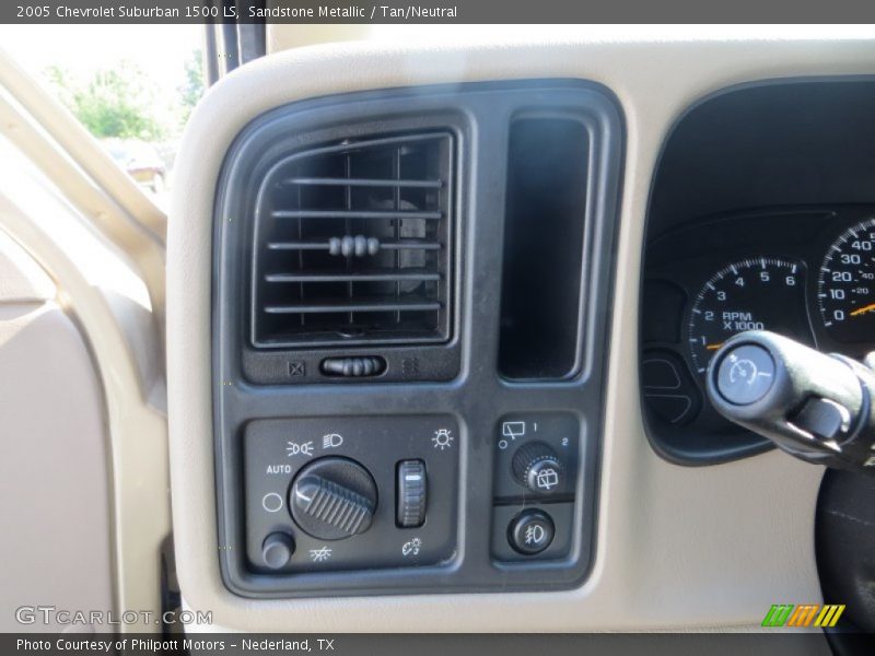 Sandstone Metallic / Tan/Neutral 2005 Chevrolet Suburban 1500 LS