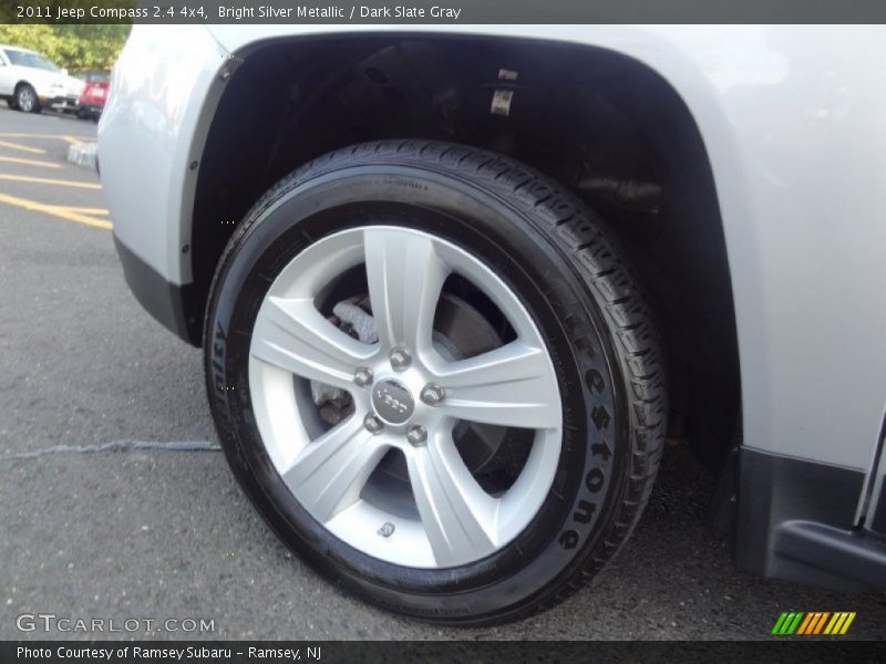 Bright Silver Metallic / Dark Slate Gray 2011 Jeep Compass 2.4 4x4