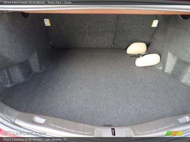  2014 Fusion SE EcoBoost Trunk
