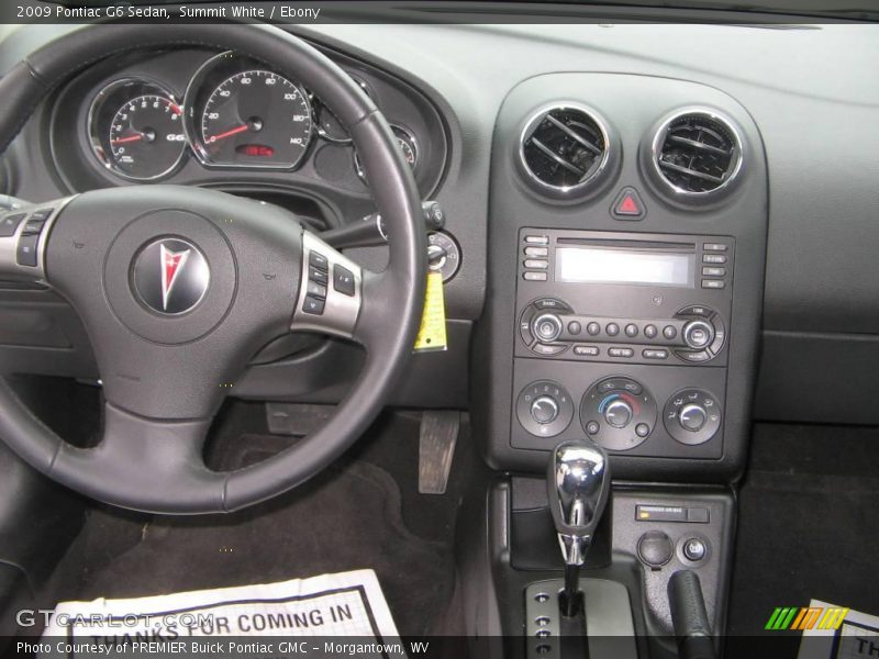 Summit White / Ebony 2009 Pontiac G6 Sedan