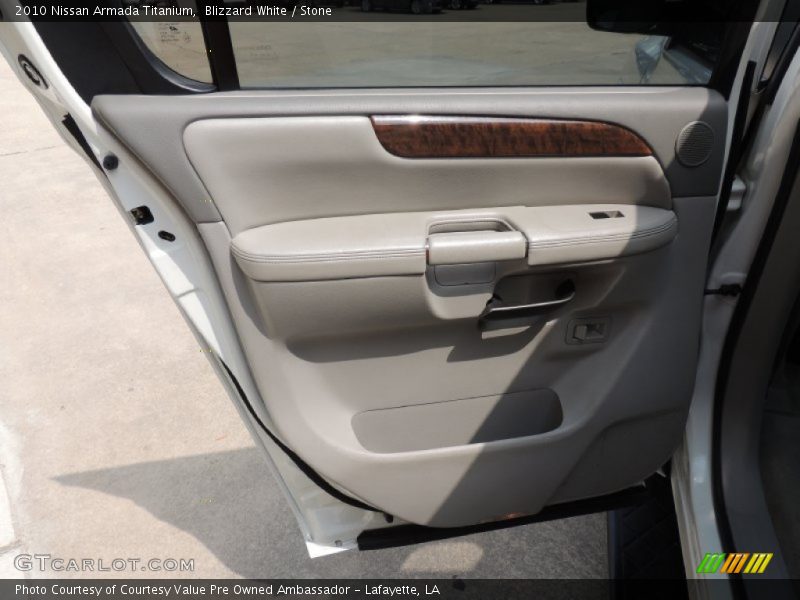 Blizzard White / Stone 2010 Nissan Armada Titanium