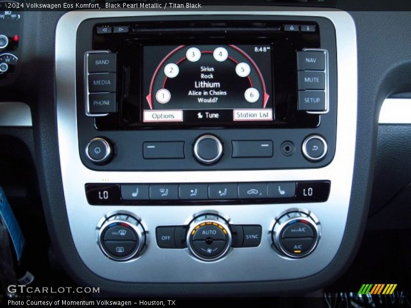 Black Pearl Metallic / Titan Black 2014 Volkswagen Eos Komfort