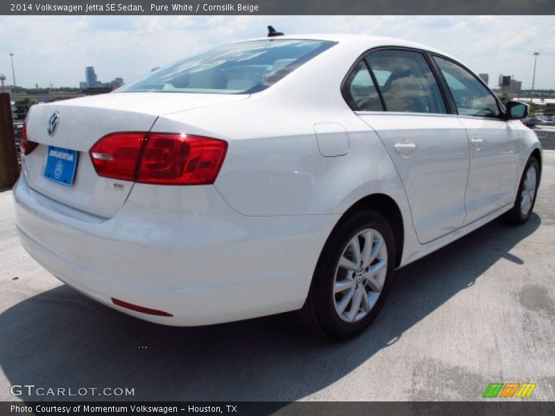 Pure White / Cornsilk Beige 2014 Volkswagen Jetta SE Sedan