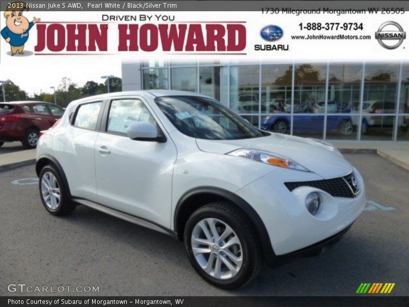 Pearl White / Black/Silver Trim 2013 Nissan Juke S AWD