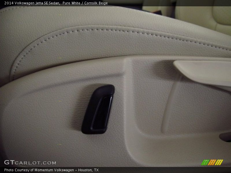 Pure White / Cornsilk Beige 2014 Volkswagen Jetta SE Sedan