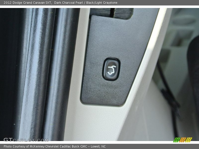 Dark Charcoal Pearl / Black/Light Graystone 2012 Dodge Grand Caravan SXT