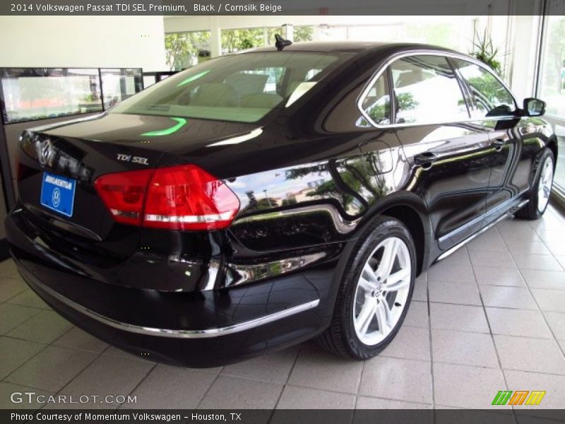 Black / Cornsilk Beige 2014 Volkswagen Passat TDI SEL Premium