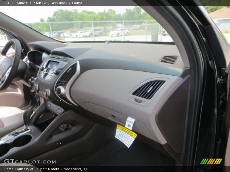 Ash Black / Taupe 2013 Hyundai Tucson GLS