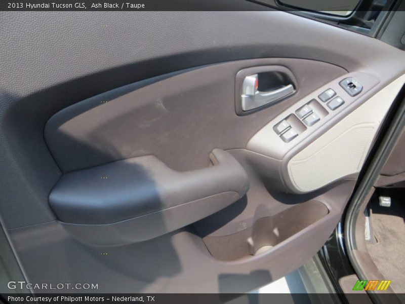 Ash Black / Taupe 2013 Hyundai Tucson GLS