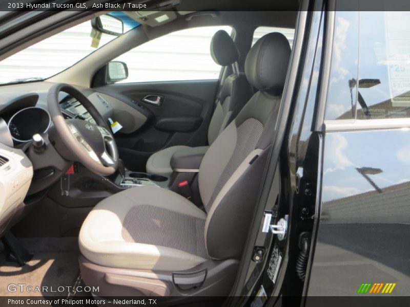 Ash Black / Taupe 2013 Hyundai Tucson GLS